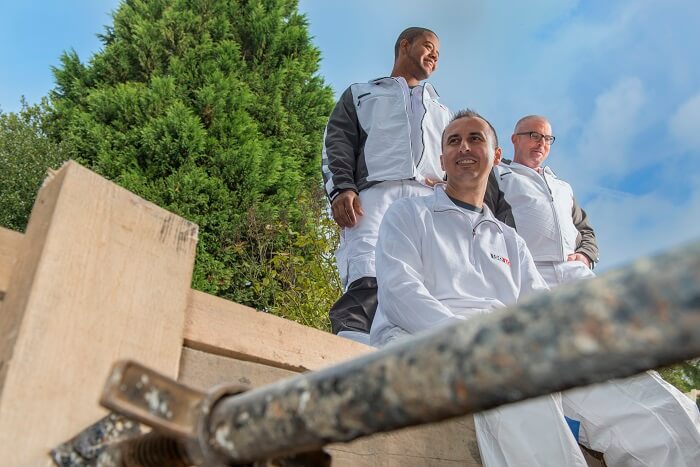 Eine Drainage zu verlegen als Allheilmittel? Eine Drainage zu verlegen, macht hauptsächlich bei älteren Gebäuden Sinn, die vor den 1970er Jahren gebaut wurden.